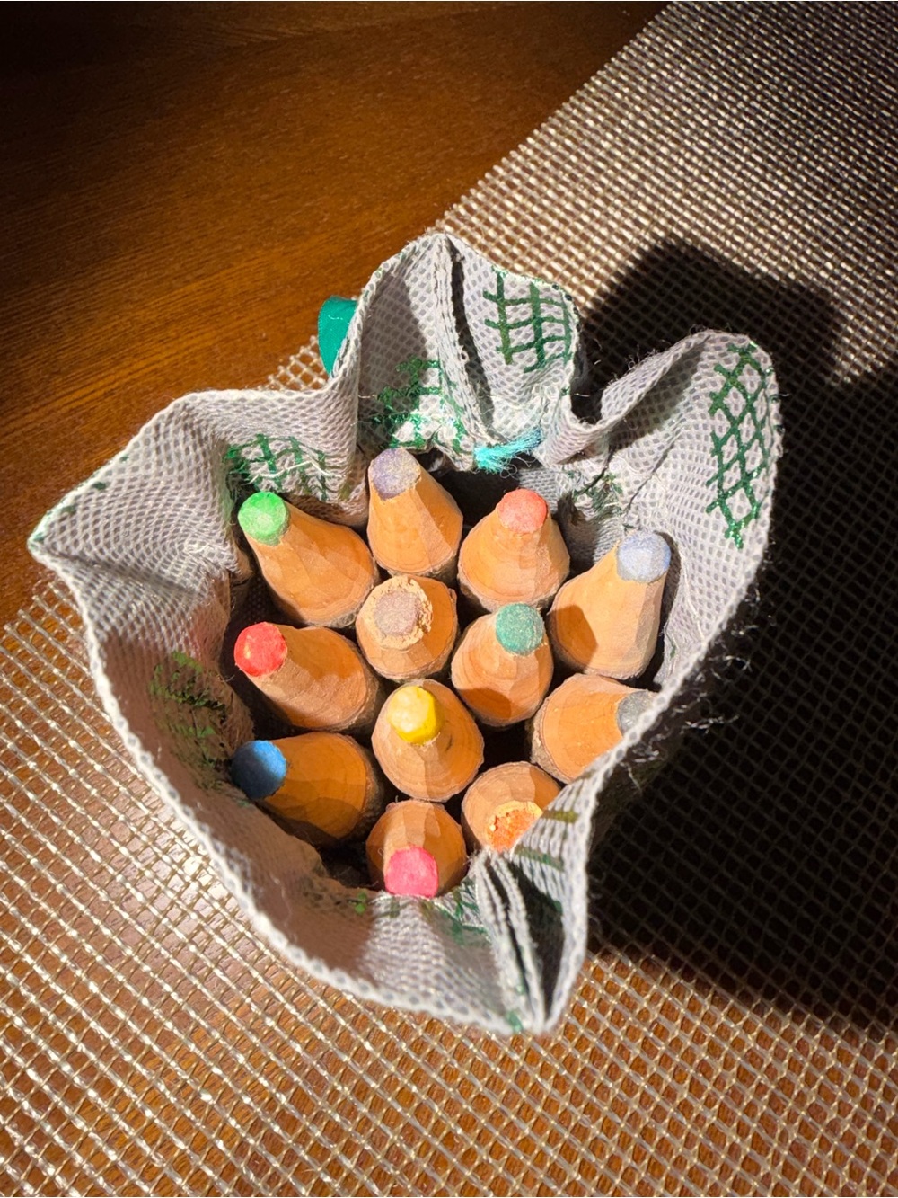 Rustic Log Colored Pencil Set - Multicolor - Picture 5 of 5